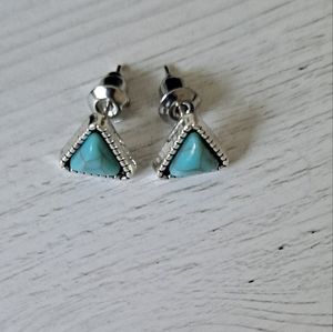 Fashion Silver triangle Tourqouise Earrings.